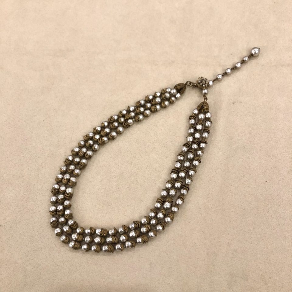 ミリアム・ハスケル「パール 3連ネックレス」《アンティックかとう》