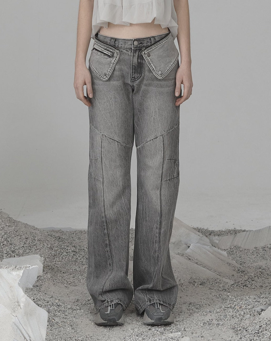 OJOS (オホス ) - クラックウォッシュ加工デニムパンツ / Crack Washed