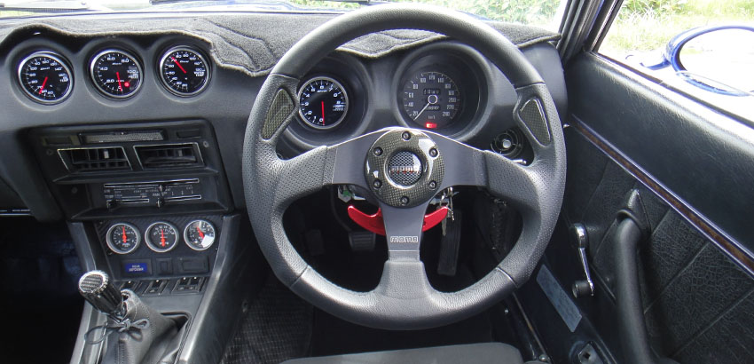 箱根で日産 フェアレディZ S30改RB25仕様をレンタル | 東京から90分の