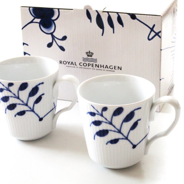 ロイヤルコペンハーゲンROYAL COPENHAGEN ブルーフルーテッド メガ