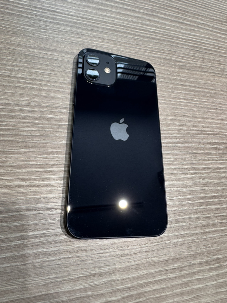 横浜店｜端末買取｜iphone買取｜Apple iPhone12 256GB ブラック MGJ03J