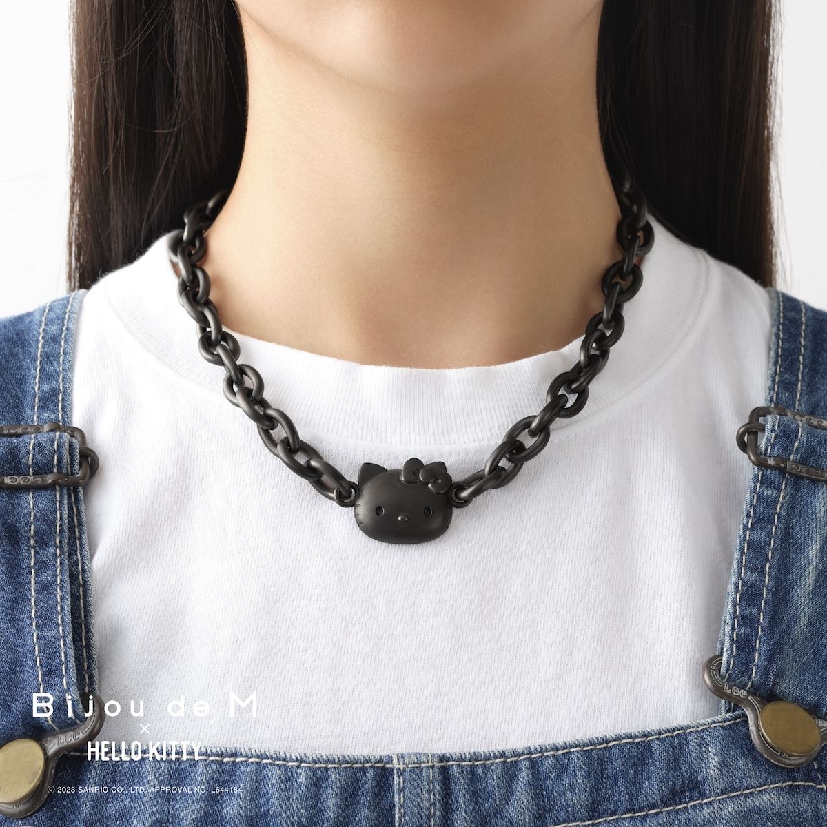 ビジュードエム」がハローキティ50周年記念のコラボアイテムを発売