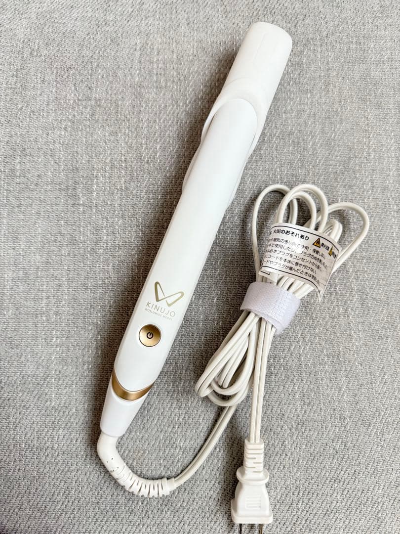 KINUJOW 絹女　ストレートアイロン KINUJO 絹女 ストレートアイロン 28mm 130℃～220℃ 交流(コード)式