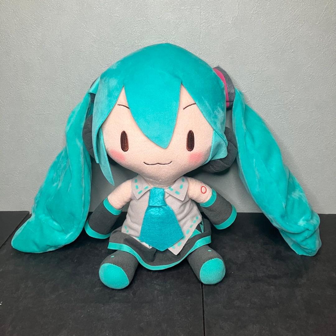 初音ミク　スペシャルふわふわぬいぐるみ　高さ約30㎝ タグ付き 初音ミクぬいぐるみ スペシャル ふわふわ ぬいぐるみ 12.5インチ（約