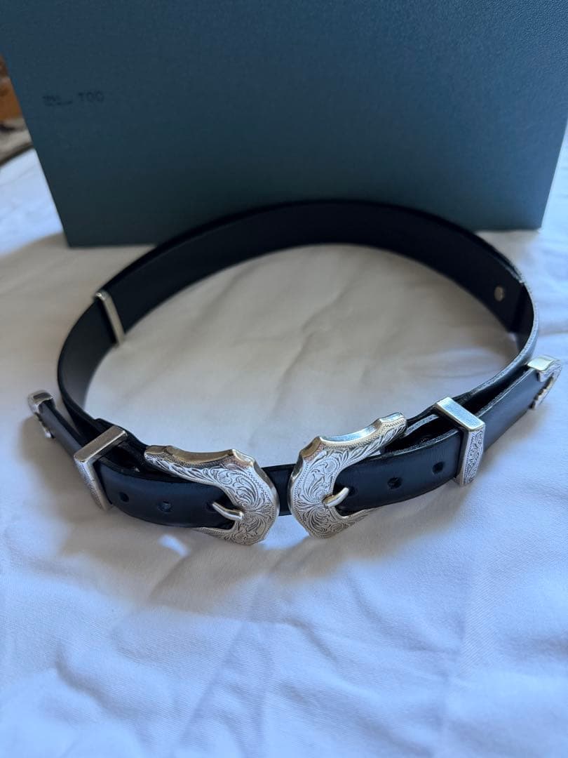 超美品 TOGA Double buckle belt 渋谷パルコ購入 Double buckle belt TZ261ーAH502 | TOGA