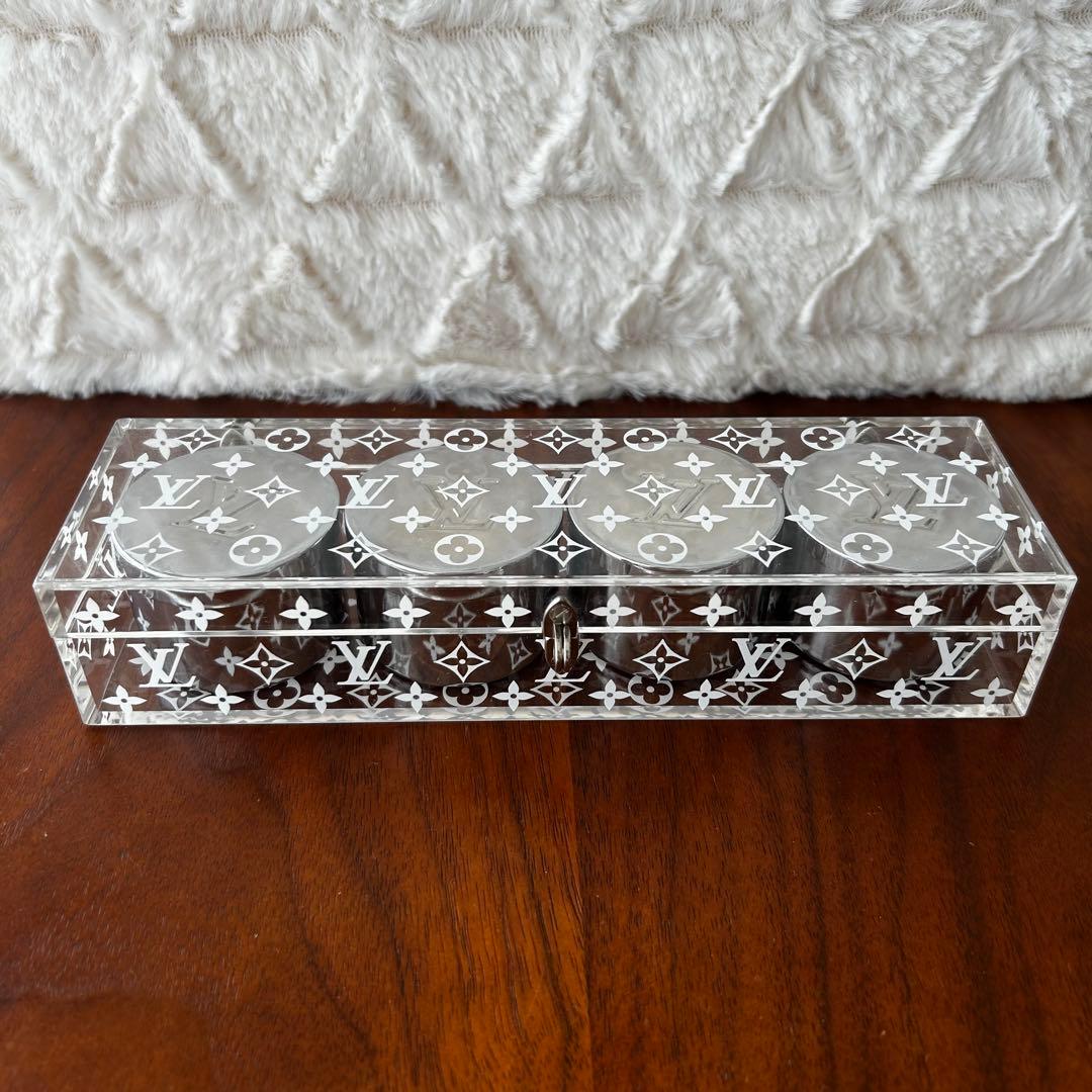 ルイヴィトン　アクリルケース　アロマキャンドル　モノグラム LOUIS VUITTON (ルイ ヴィトン) アロマキャンドル 未使用品