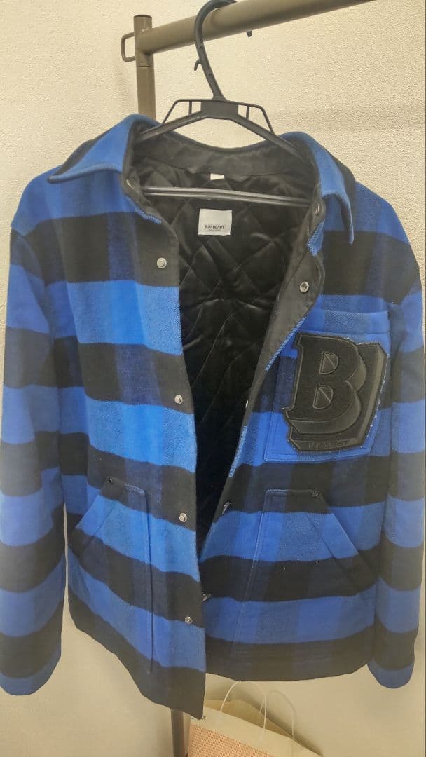 【TAKE 】BURBERRY 青黒ストライプジャケット TAKE 】BURBERRY 青黒ストライプジャケット 楽天市場】Burberry's