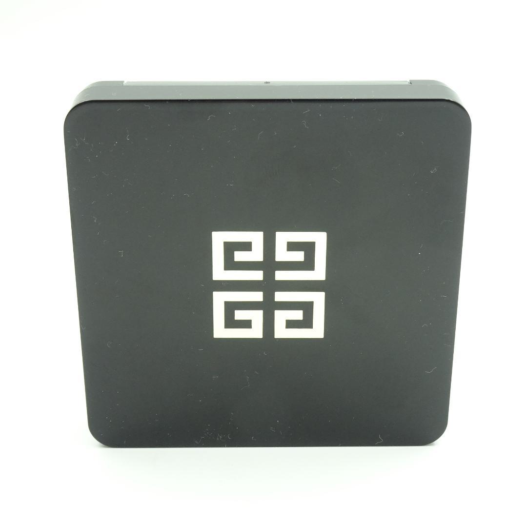 ジバンシイ ソワン ノワール UV コンパクト ソワン ノワール UV コンパクトパフ / ジバンシイ(パフ・スポンジ