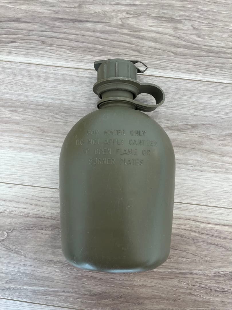 米軍 実物 プラスチック キャンティーン US1990 HANDCREST - メルカリ