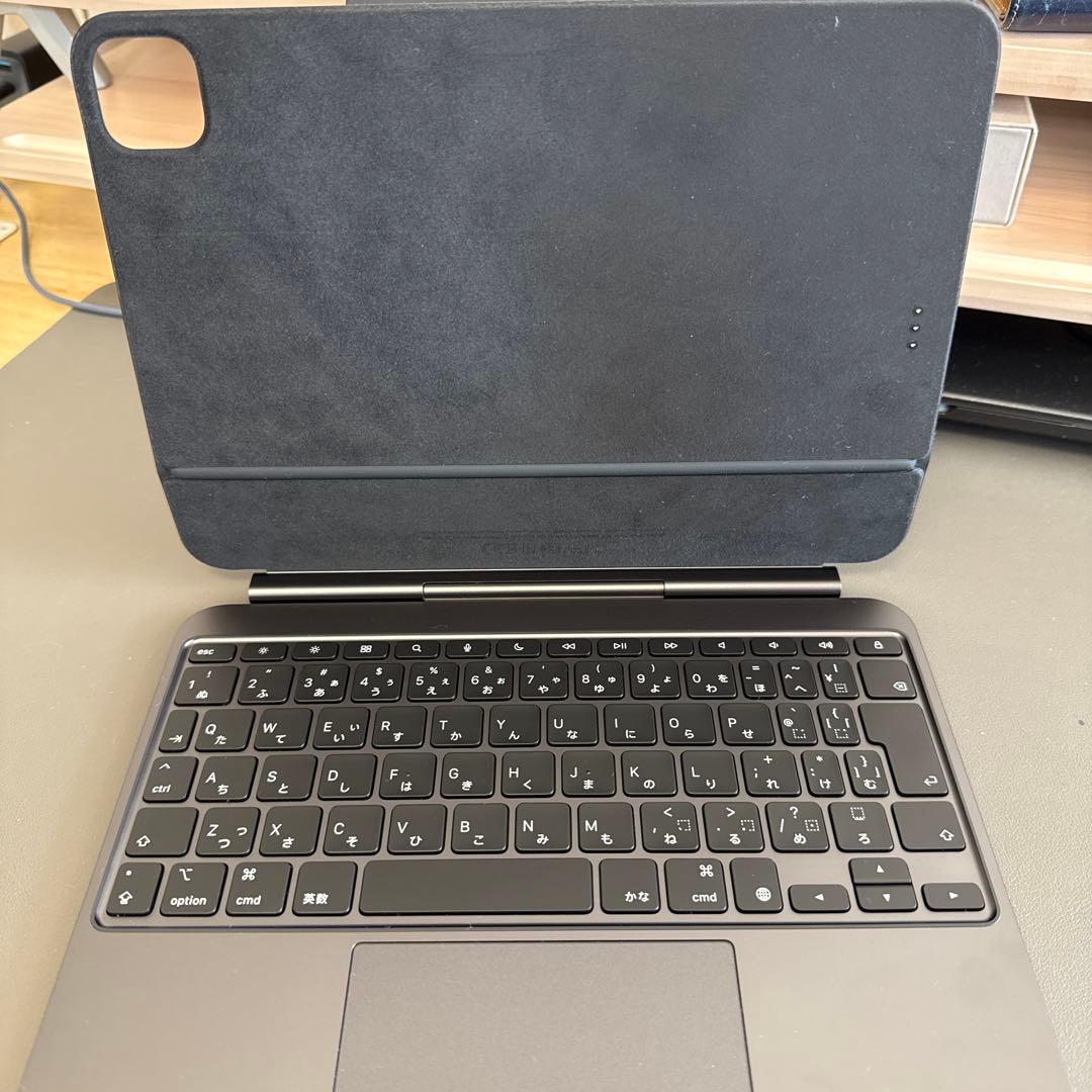 Apple iPad用キーボードケース 日本語配列 ブラック Apple純正】 iPad Proキーボード付ケース 11インチ（M4）用 Magic